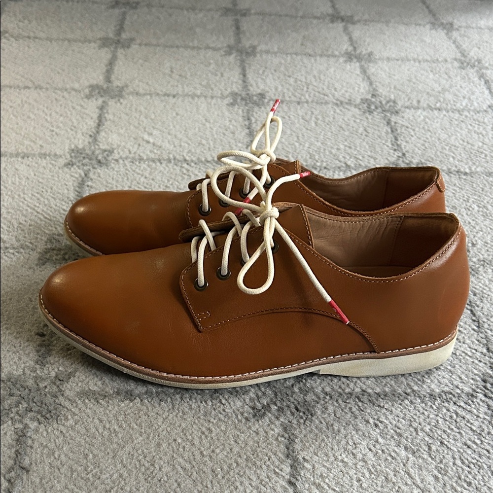 Women’s Classic Leather Derby Shoes in Cognac Size 37